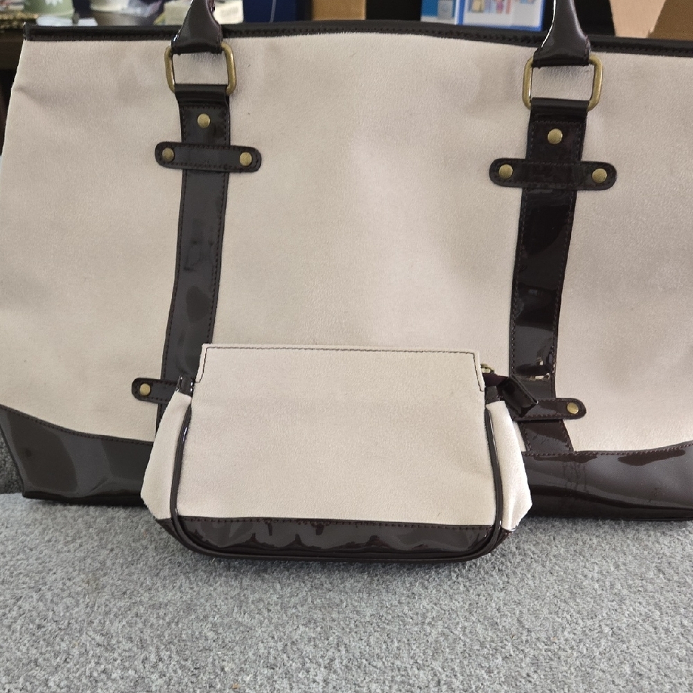 Estee Lauder Cream and Brown Tote with Pouch EUC